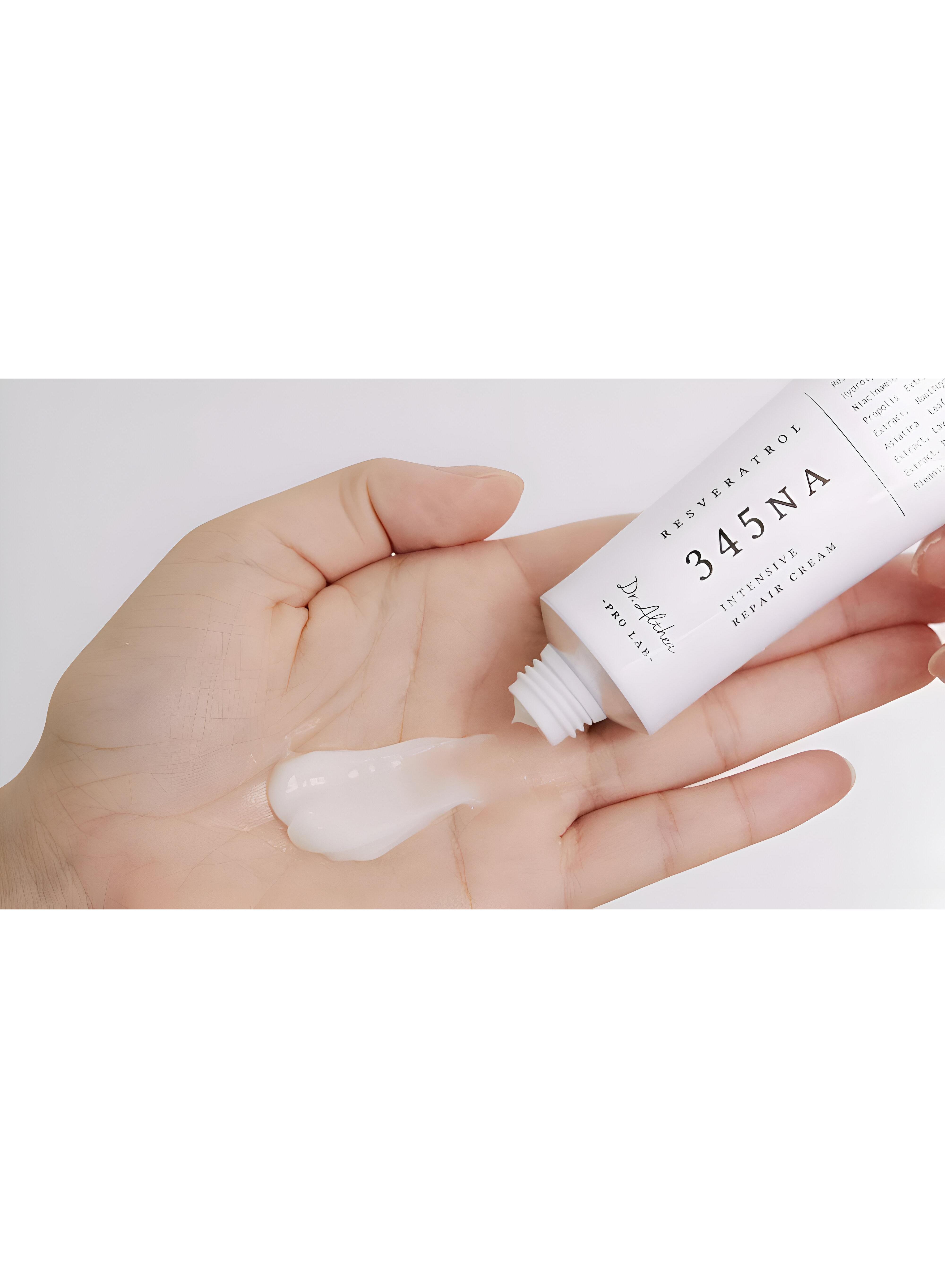 دكتور الثيا كريم ترطيب البشرة الاصلاح المكثف 50 مل