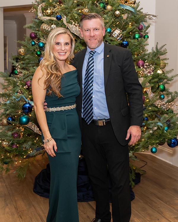 Service League Holiday Gala