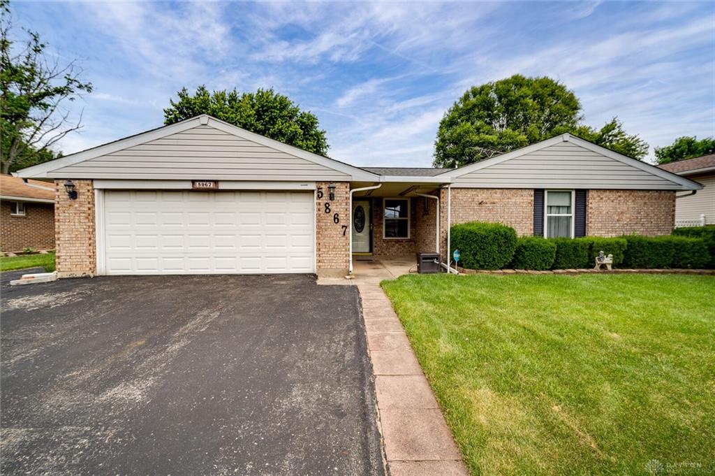 5867 Charlesgate Road, Huber Heights, OH 45424