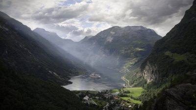 cruisskip geiranger