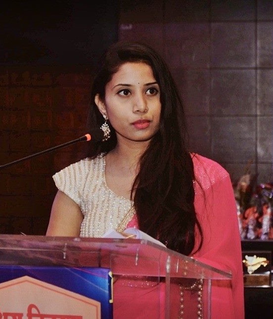 Nishigandha Kunte.jpeg