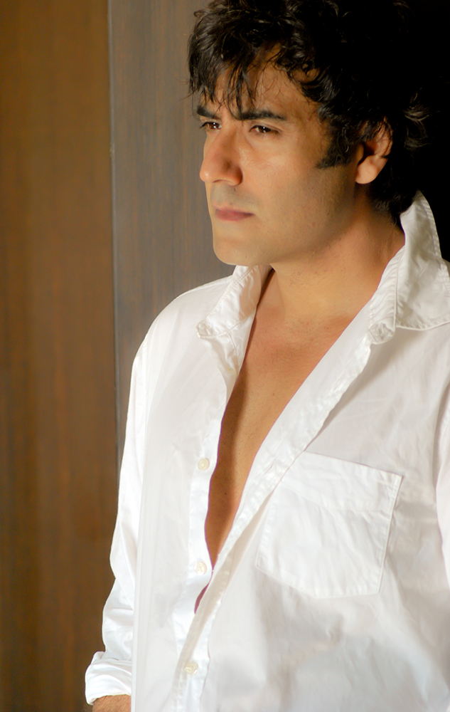 Karan B Oberoi (television actor and singer)
