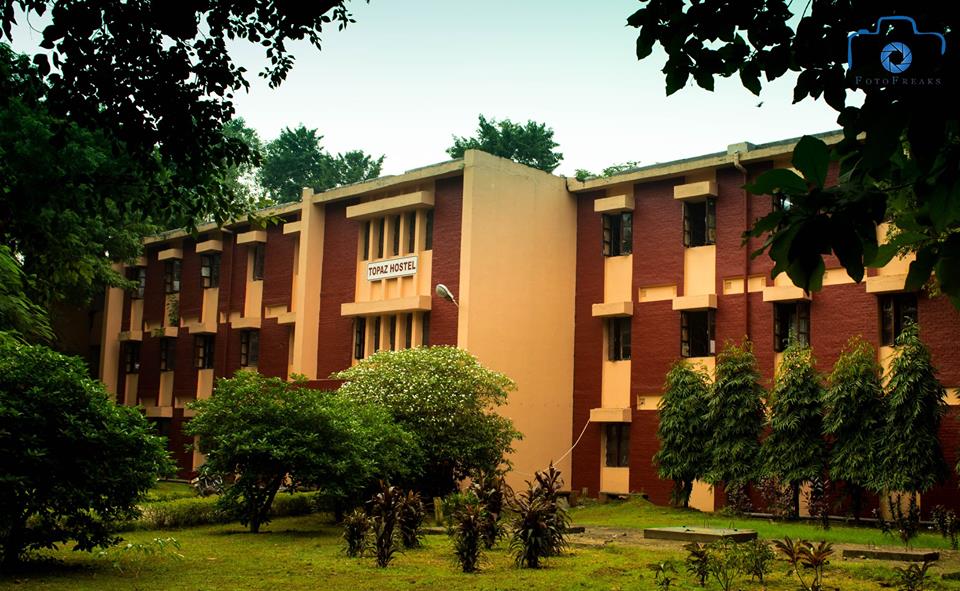 Topaz Hostel