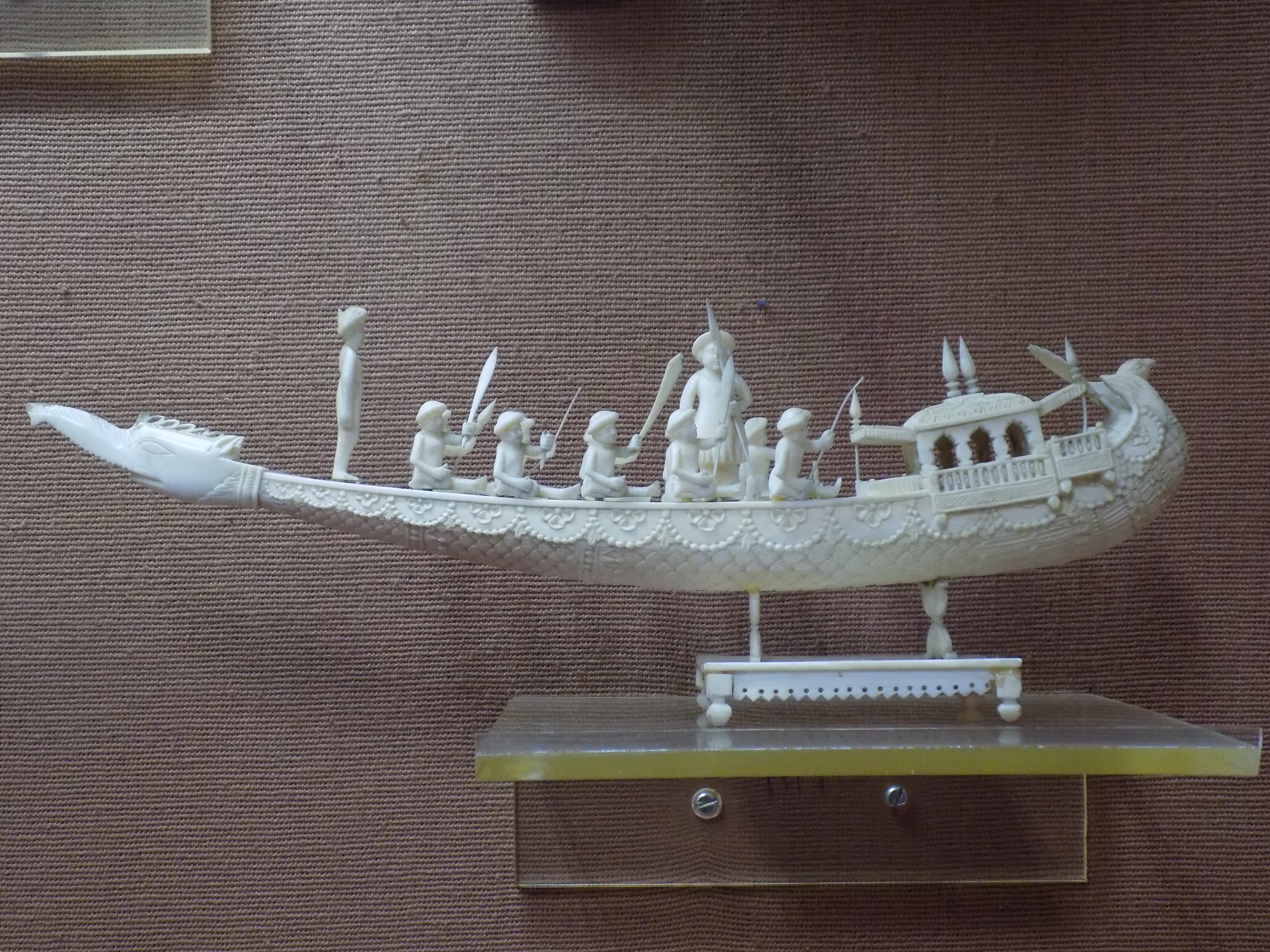 Mayur Pankhi in Ivory