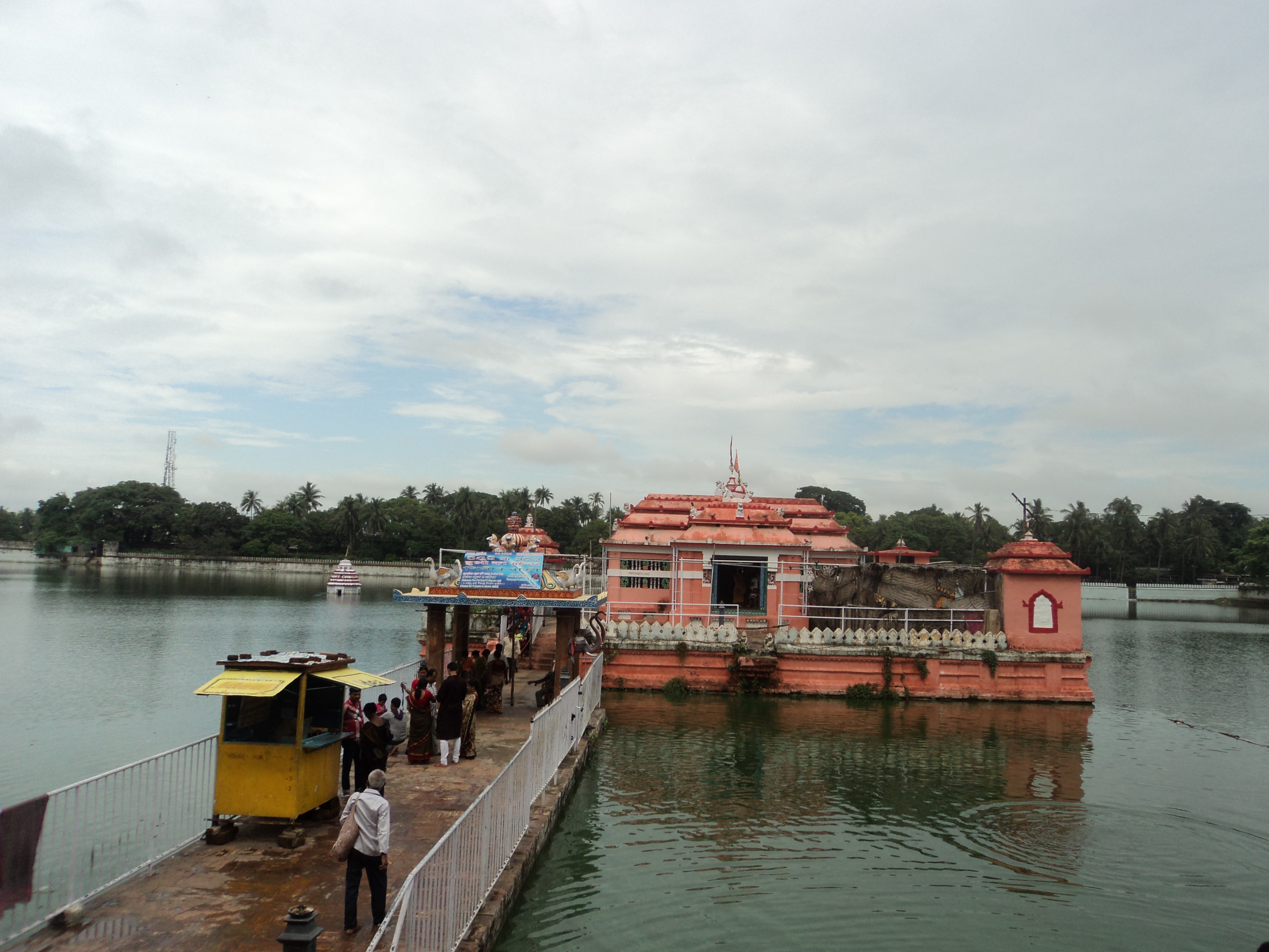 Narendra Tank, Puri