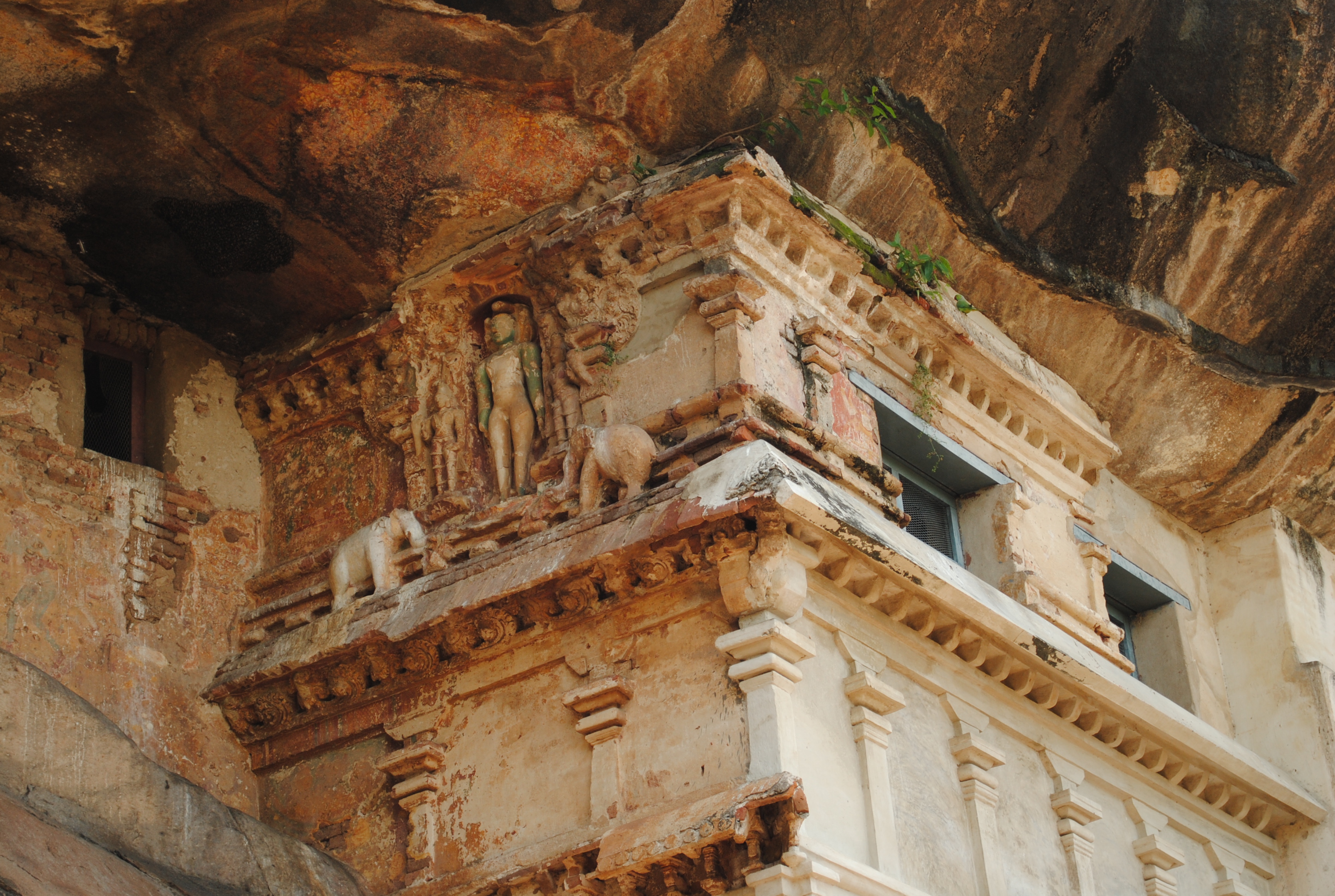 Tirumalai cave temple
