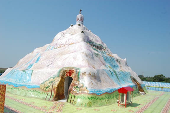 Himalaya of Vishvambhari Temple, Lilapur