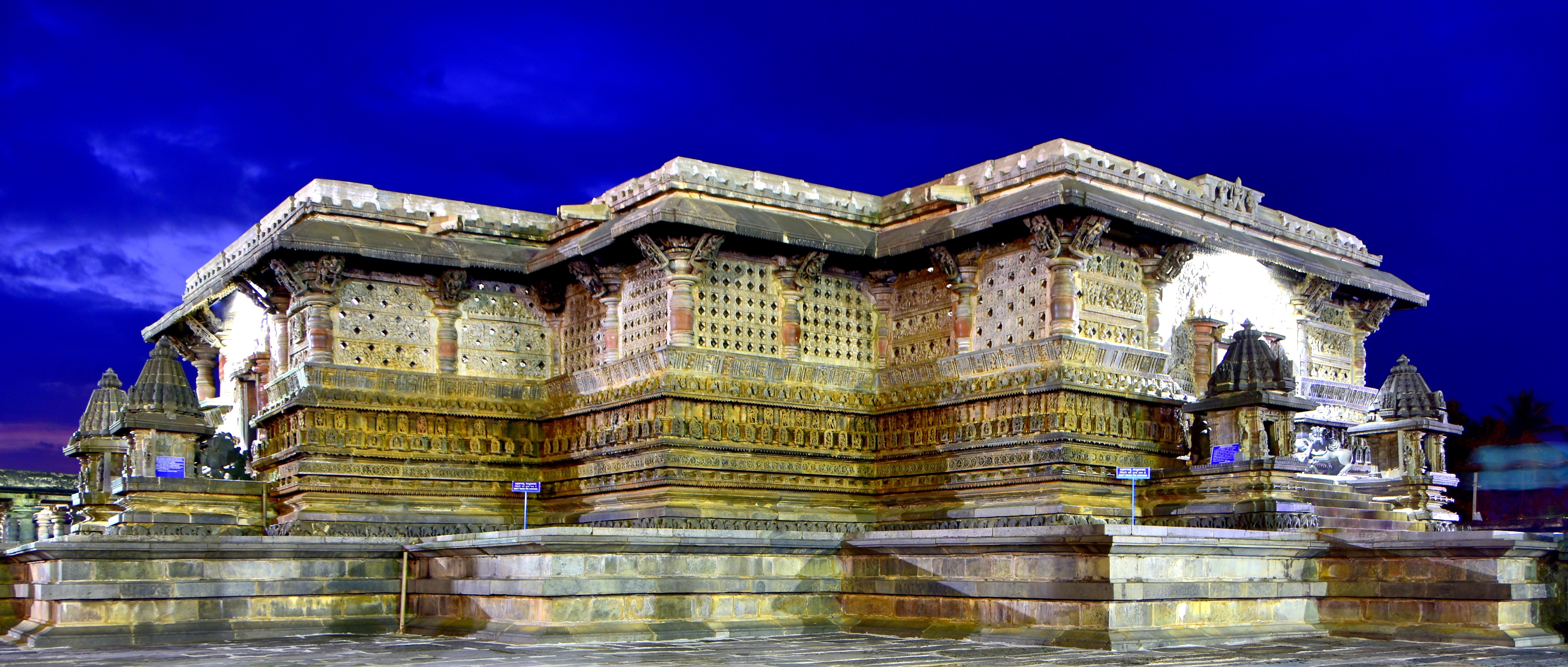 Belur Main Temple
