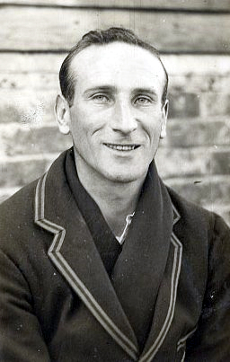 Douglas Jardine.jpg