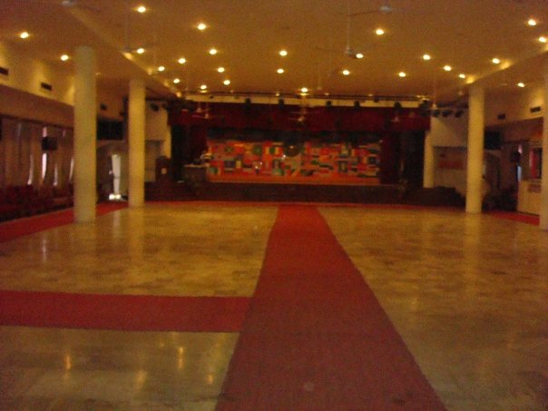 The auditorium at the Gomti Nagar campus