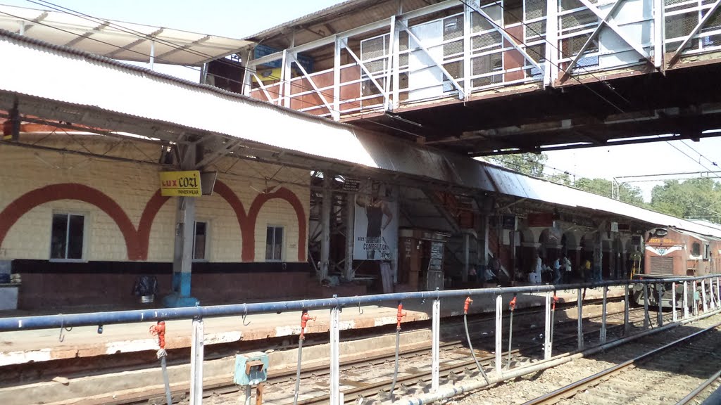 Katni station