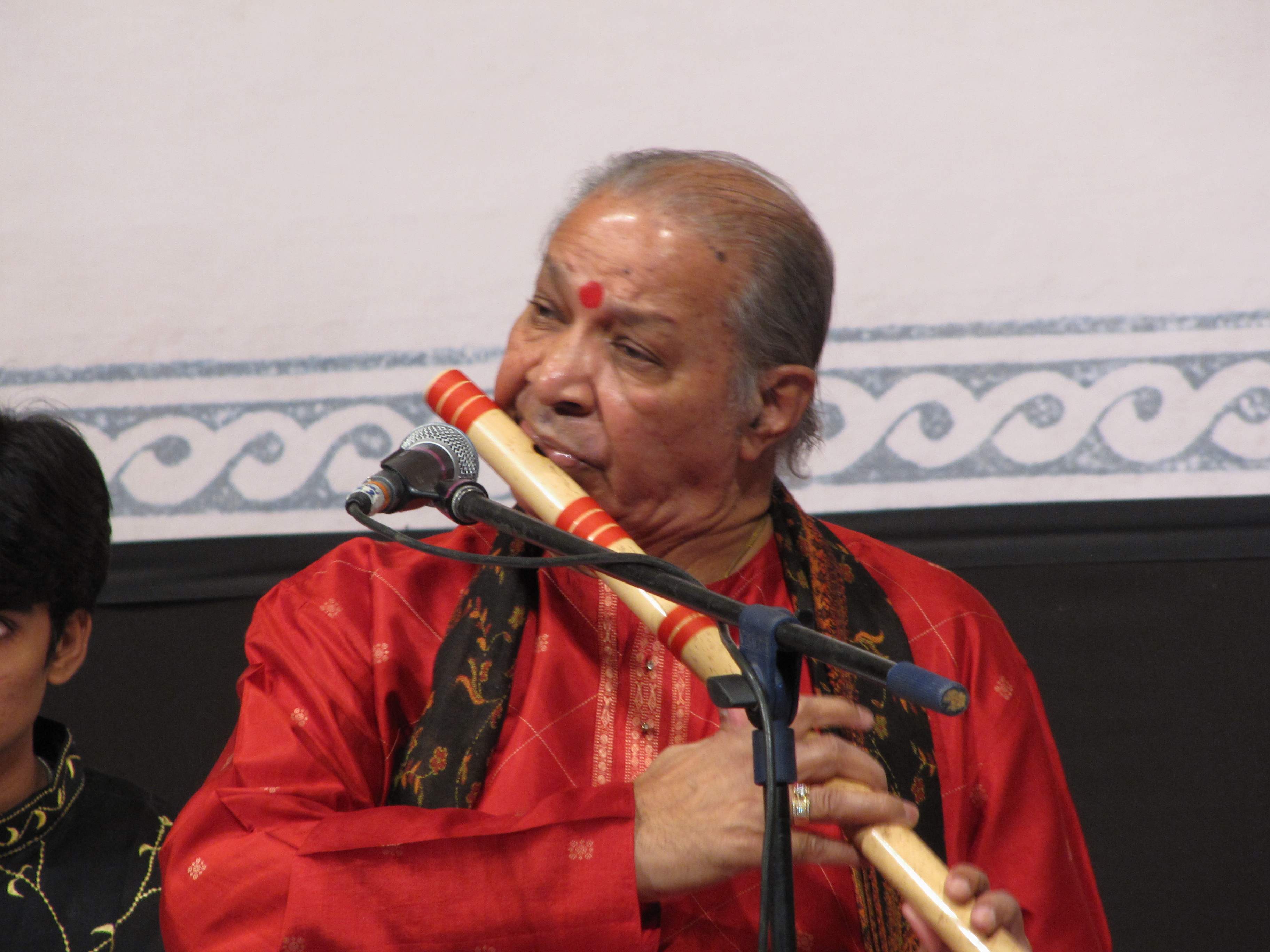 Hariprasad Chaurasia playing the Bansuri