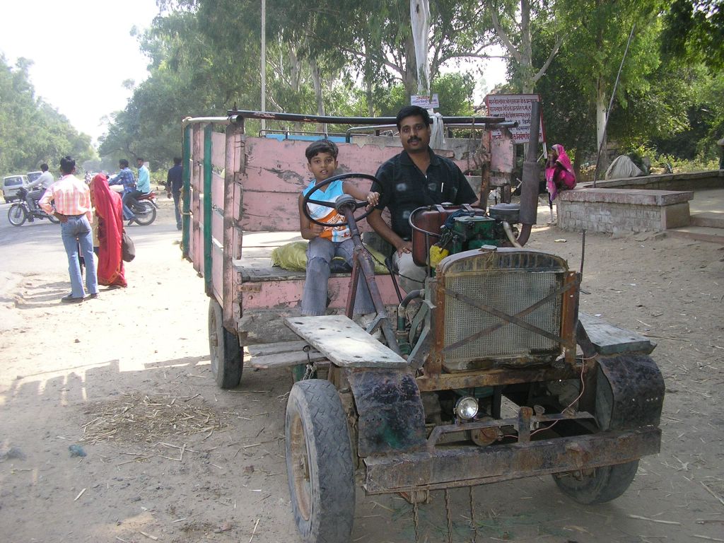Jugaad vehicle (Peter Rehra) powered by an agricultural water pump engine