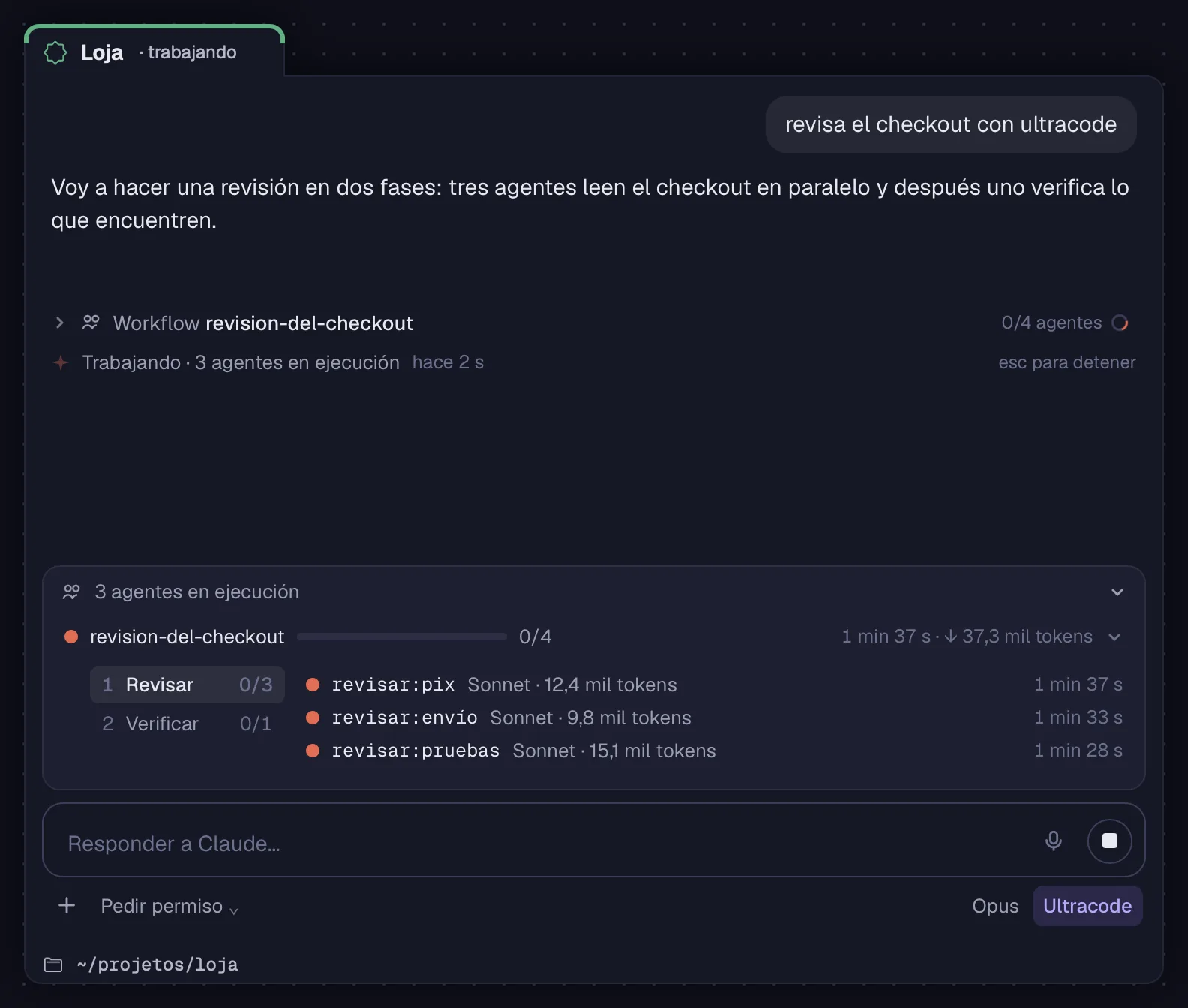 La caja de agentes en ejecución y un Workflow en la conversación