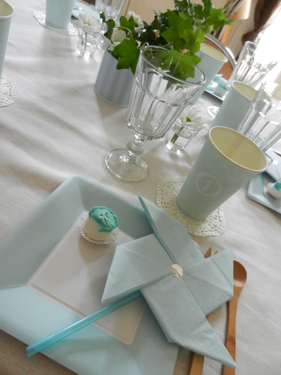 Décoration de table communion : 9 idées pour une table scintillante