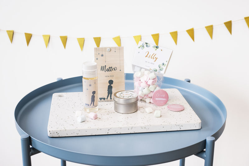 Cadeaux personnalisés pour les invités d'une baby shower