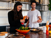 Keittiöinspiraatio – Viisi vinkkiä helpottamaan arkiruoanlaittoa