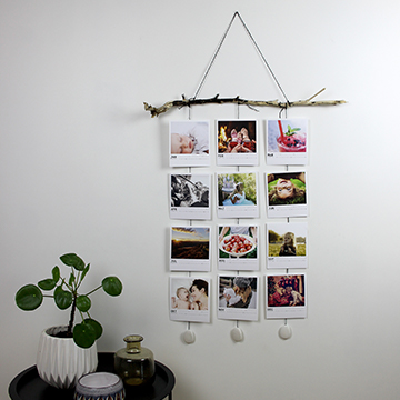 photo hanger