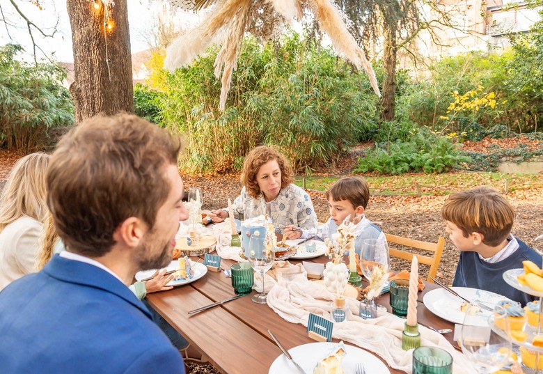Communie - of lentefeest in de tuin