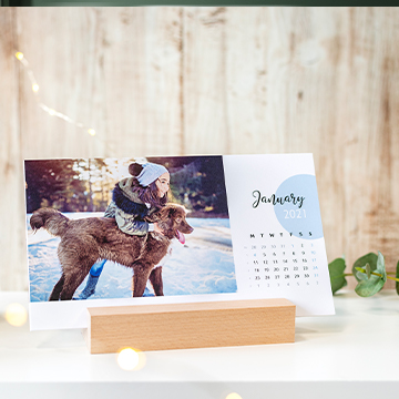 Calendar in Wooden Block