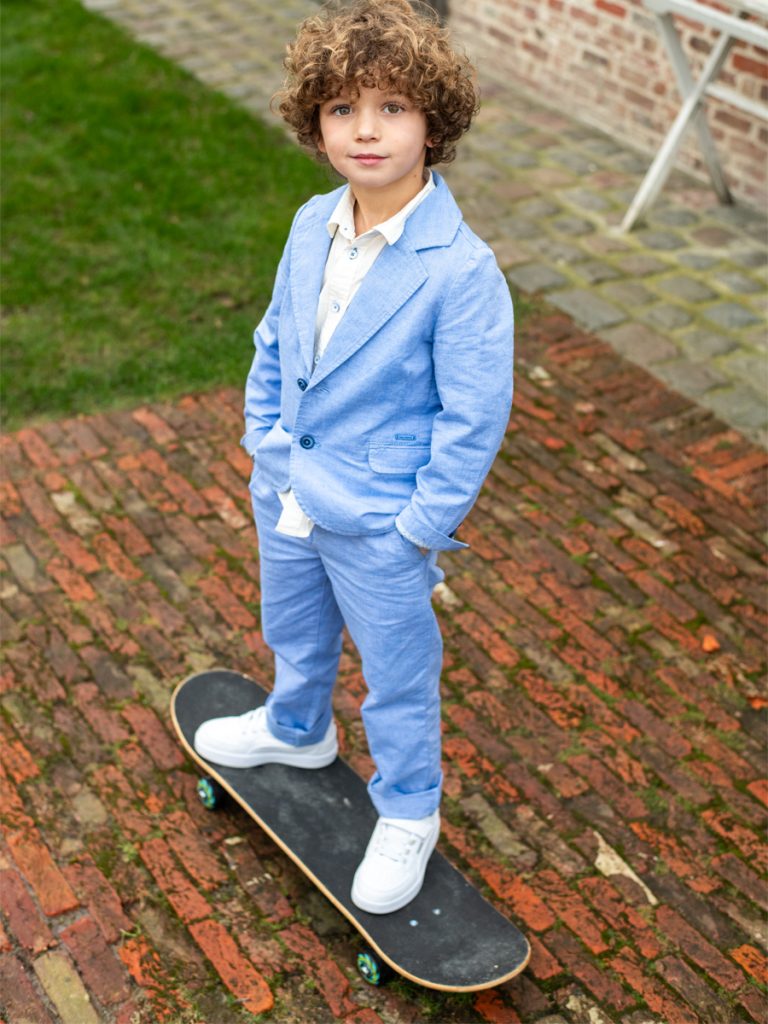 Organiser une communion à la maison : fête au jardin