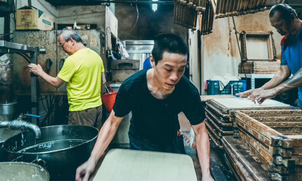 夜訪豆腐工廠，濃醇香味中越夜越熱鬧
