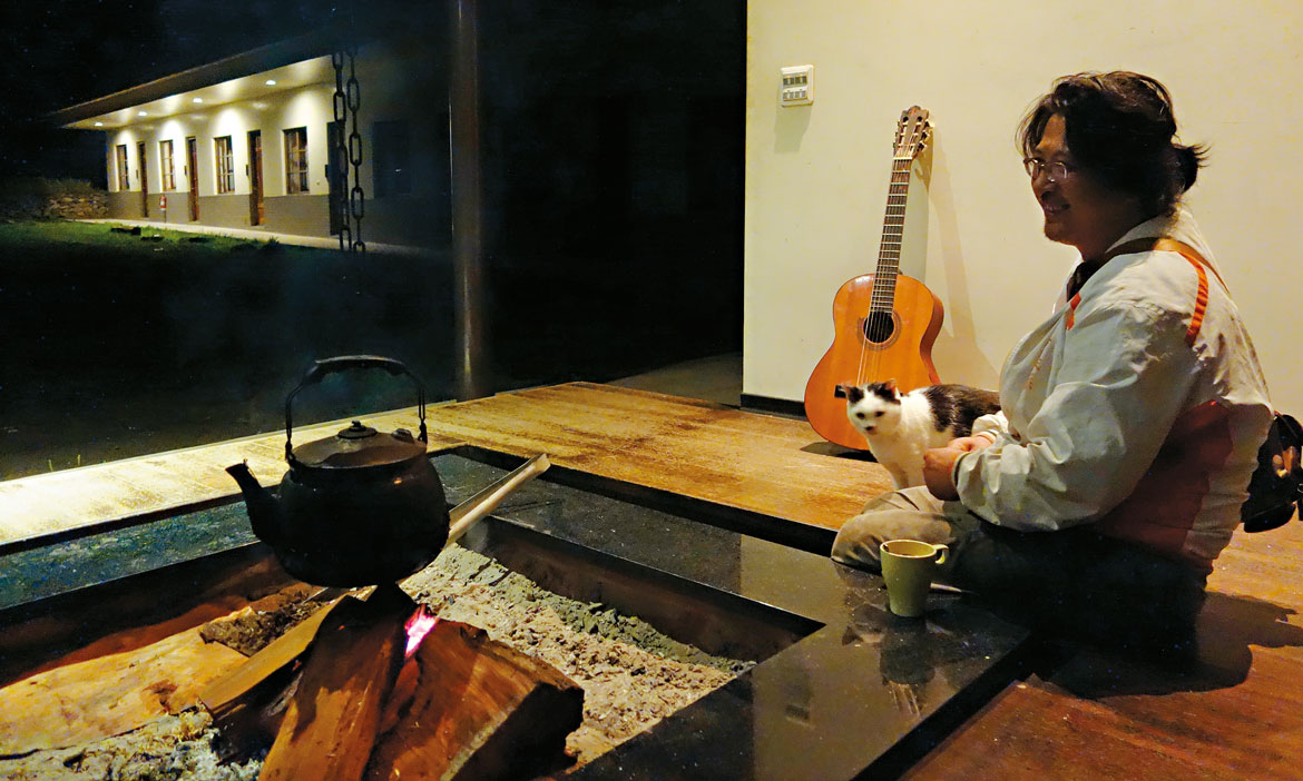 帶著秘密出去玩，心在阿里山最容易感受到的，就是一整片的靜