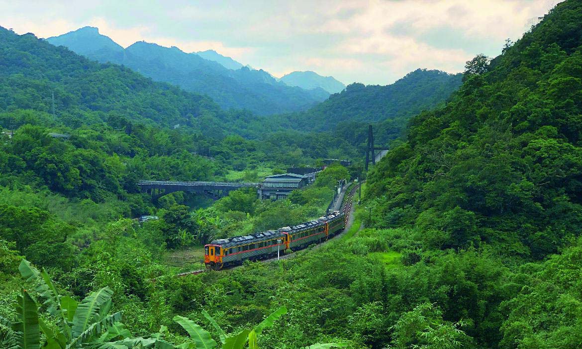 山林鐵路小旅行 推薦台灣6款藏在山中的火車站 微笑台灣編輯室 微笑台灣 用深度旅遊體驗鄉鎮魅力