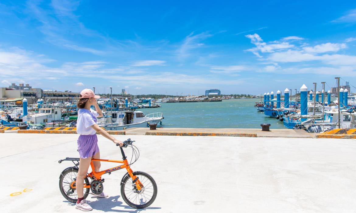 åŒ—å°ç£ç¾Žæ™¯æœ€å¤šçš„å–®è»Šè·¯ç·šä¹‹ä¸€ æ–°ç«¹27å…¬é‡Œå¾®ç¬'æ°´å²¸é€£ç¶¿ä¸æ–·çš„æµ·å¤©ä¸€ç·š å–®è»ŠèªŒ å¾®ç¬'å°ç£ ç