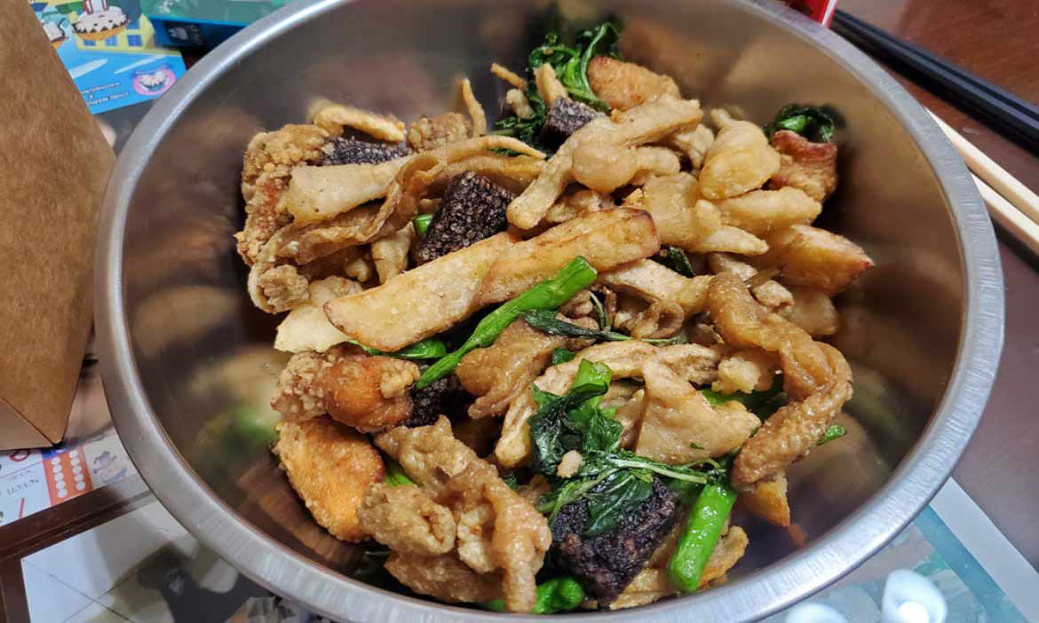 高雄河堤社區 珍好佳鹹酥雞，把上班的疲憊感一點一點消滅光