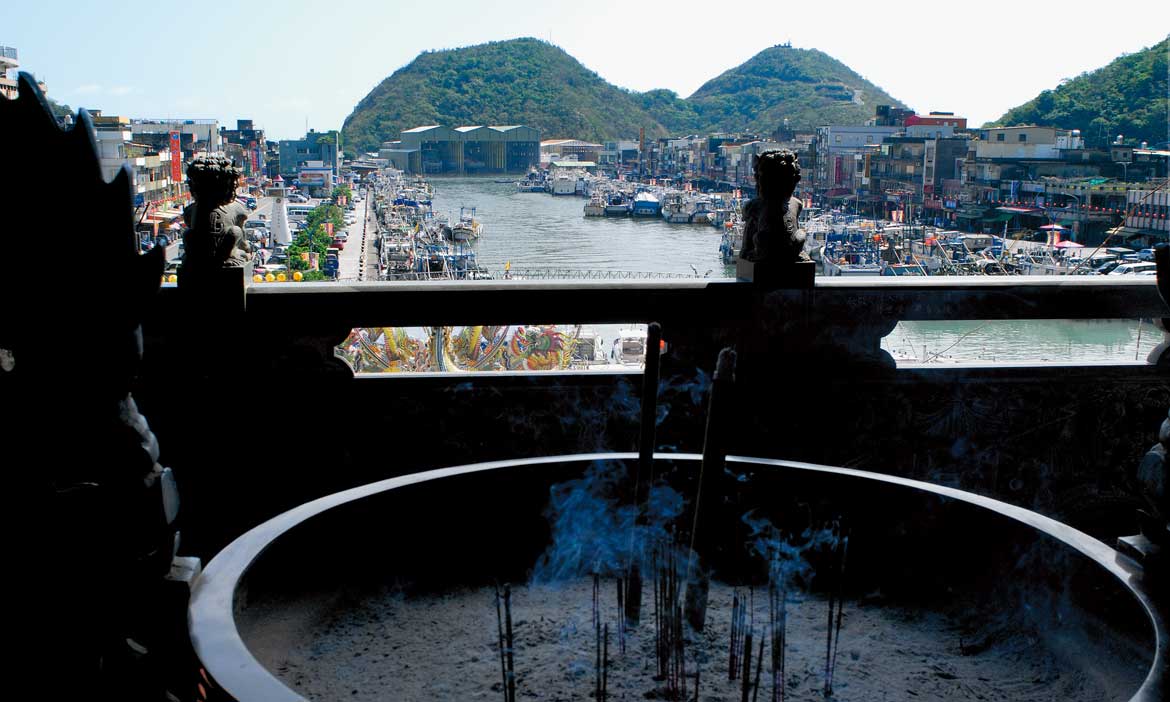 金媽祖祝福的小漁村，南方澳大漁又滿儎新味