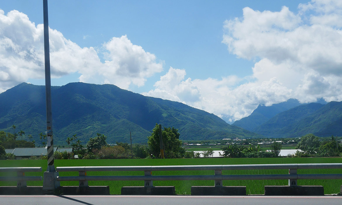 台東池上無菜單料理 王群翔慢食家宴 演繹池上米的法式風情 基隆游太太 微笑台灣 用深度旅遊體驗鄉鎮魅力 台東池上無菜單料理 王群翔慢食家宴 演繹池上米的法式風情 基隆游太太 微笑台灣 用深度旅遊體驗鄉鎮魅力