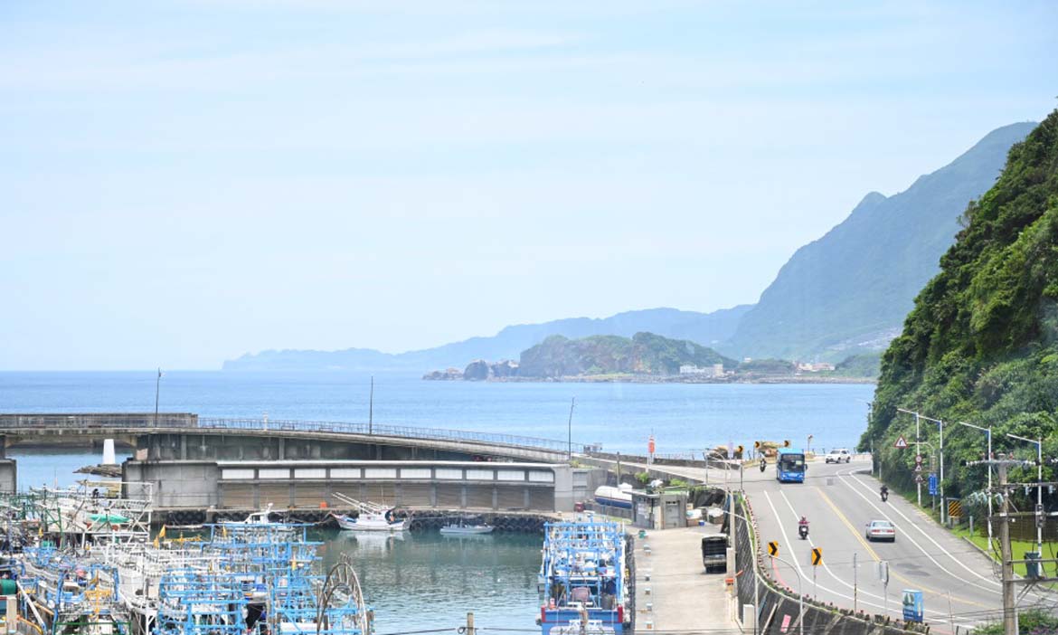 基隆八斗子一日遊，訪海科館、大坪海岸與體驗薯榔染，串起漁村的倚海之美