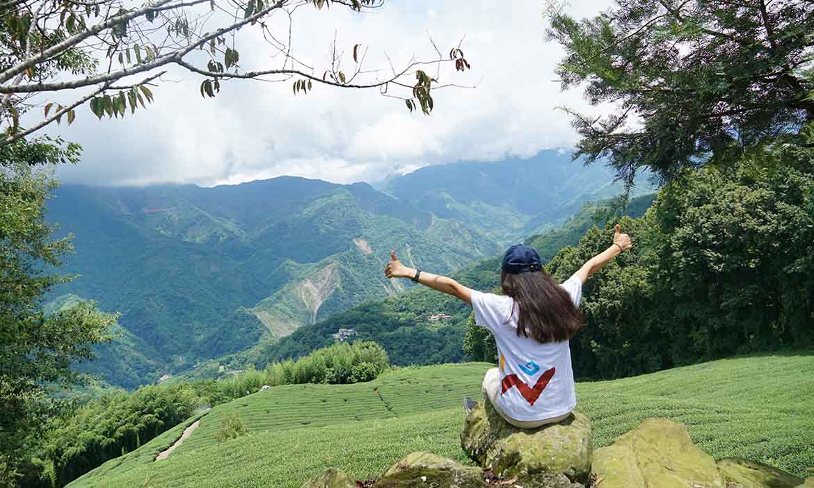 阿里山忘憂旅在達邦部落「maezo」生活，走訪仙境茶園與鄒族古道- 安妮