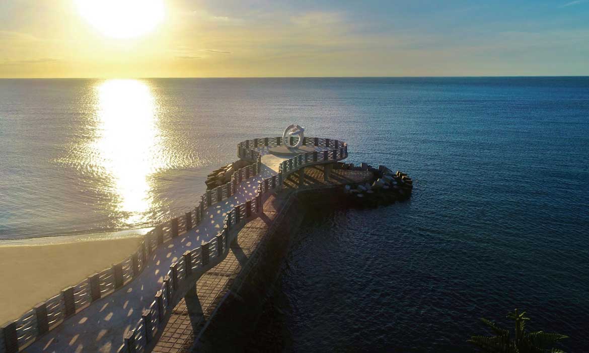 北海岸新亮點芝蘭公園海上景觀平台 順遊三芝淺水灣搭配無敵海景與夕陽 活動大聲公 微笑台灣 用深度旅遊體驗鄉鎮魅力