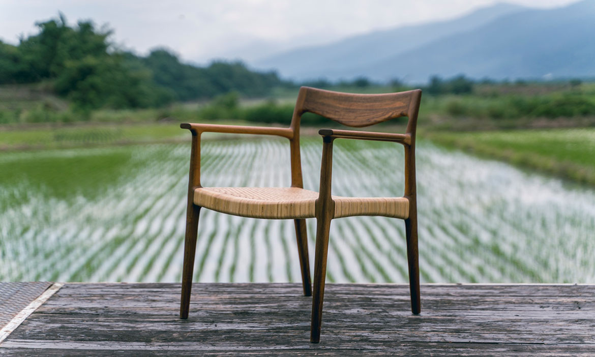 來自花東縱谷的職人手藝，家具品牌「木想傢」特展華山登場，用手工木作