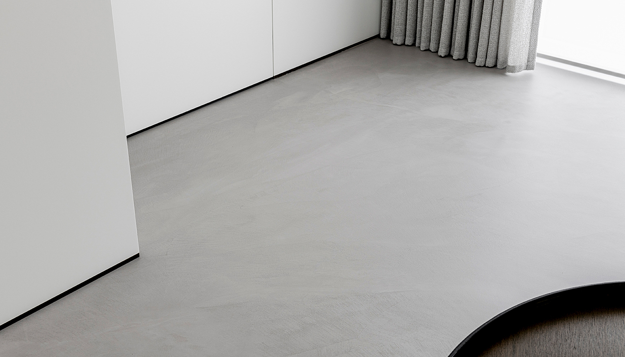 Step into a world of smooth and solid floors | Smooth Surface