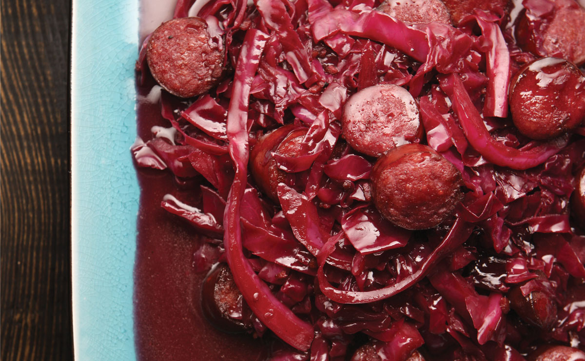 Kielbasa with Braised Red Cabbage