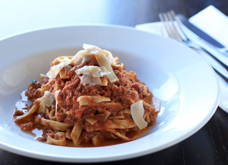 Bolognese at Del Pietro’s in Richmond Heights