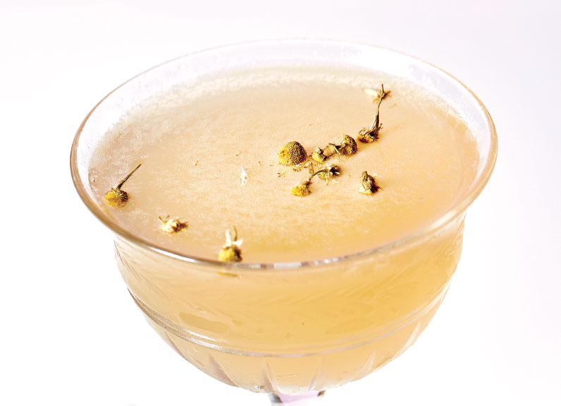 honey gimlet with chamomile