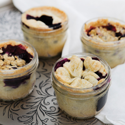 blueberry pie in a jar