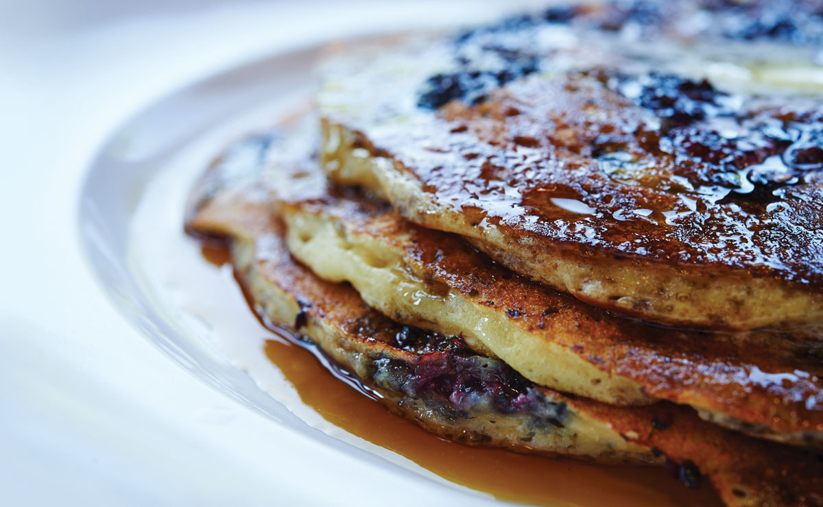 winslow's home's buttermilk pancakes