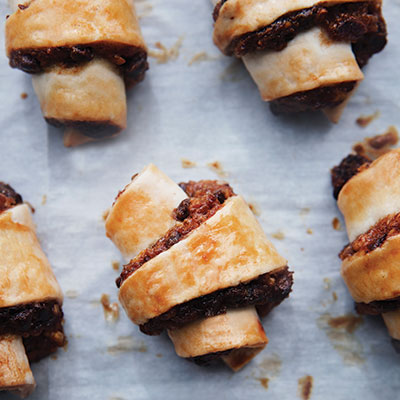 apricot rugelach