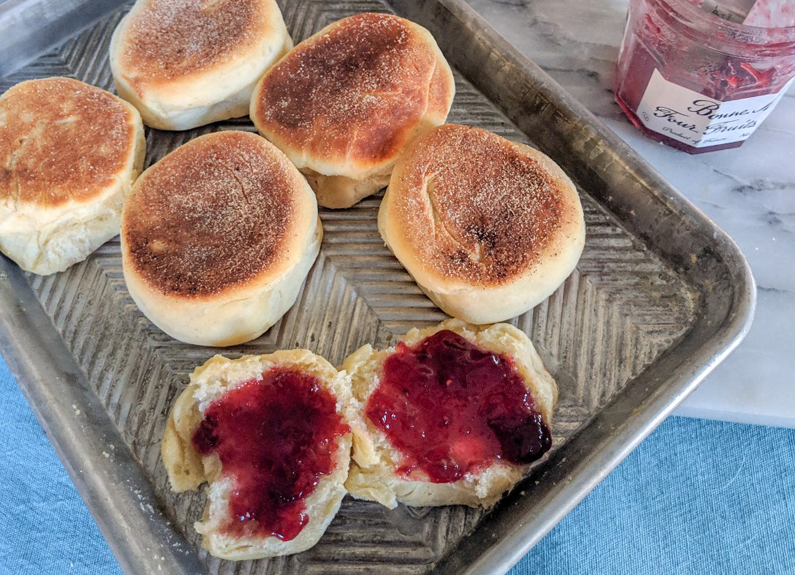 english muffins with jam