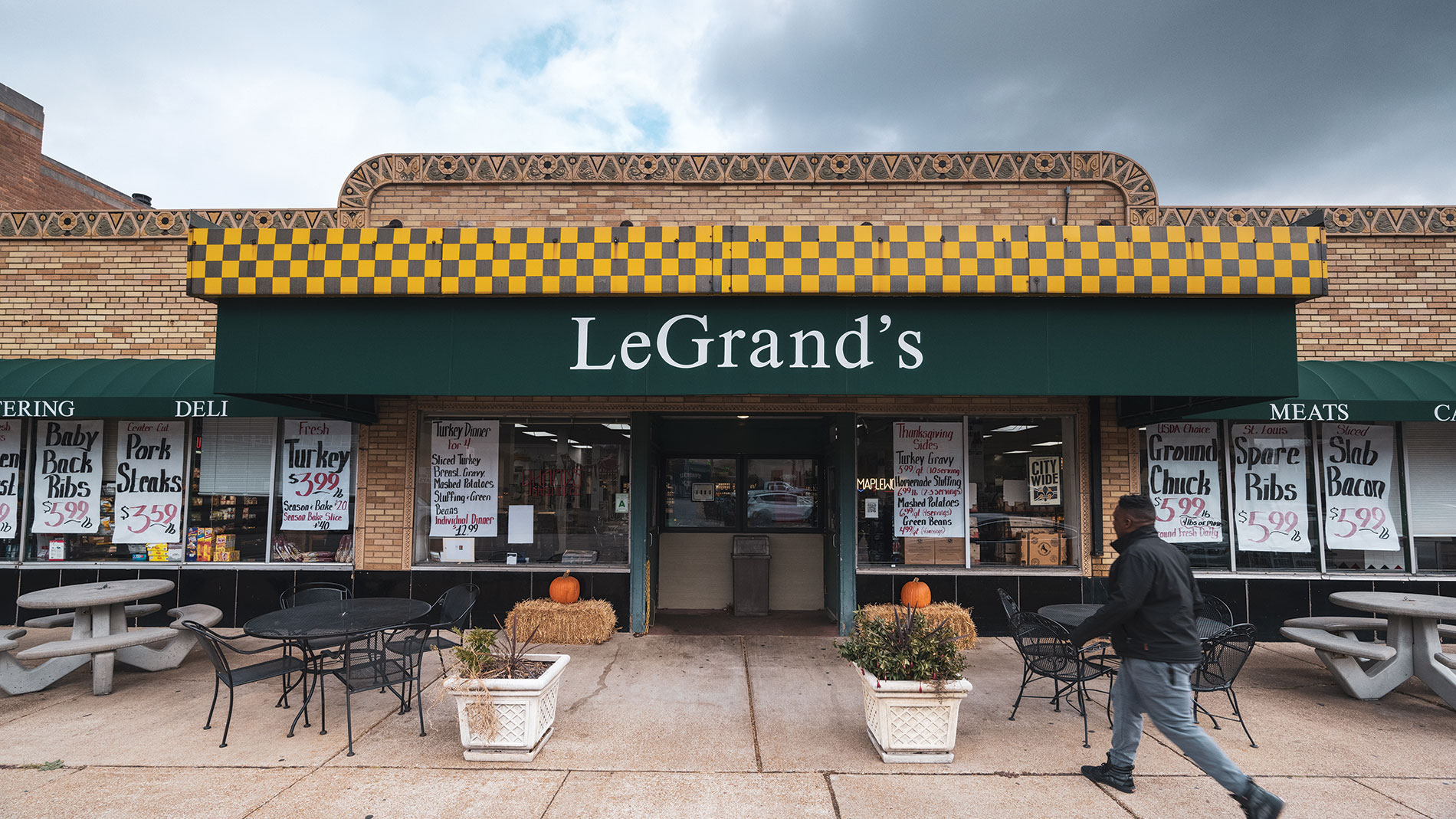 LeGrand’s Market in St. Louis Hills