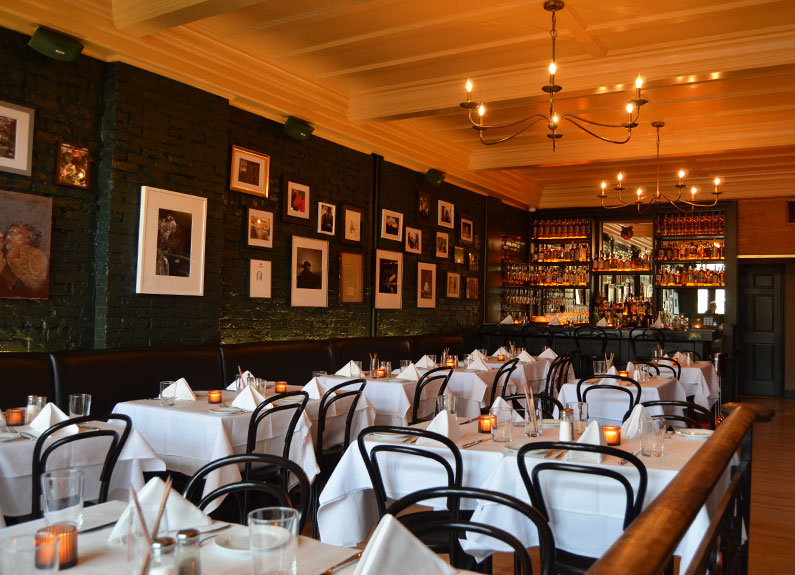 wright's tavern interior