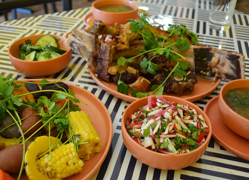 puchero de tres carnes at el molino del sureste