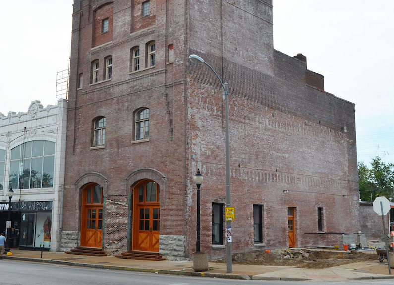 Earthbound Beer on Cherokee Street in St. Louis