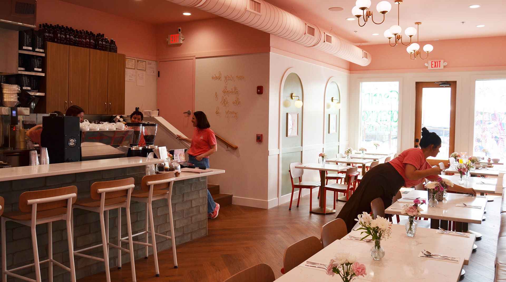 First Look: Pink Willow Cafe at Oak Street Inn & Lounge in Cottleville