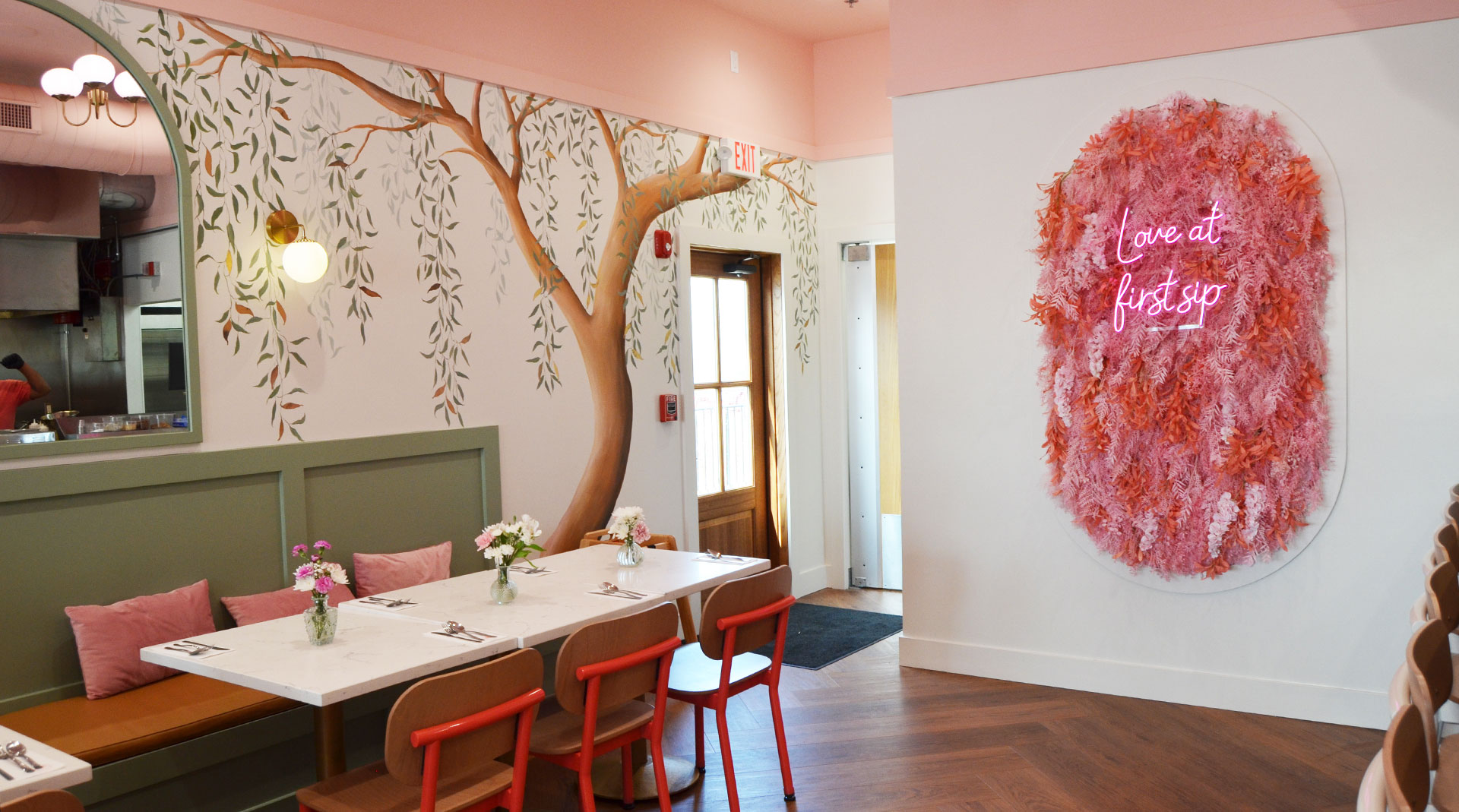 pink willow cafe in cottleville